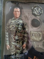Sideshow John Wayne Army Special Forces Rare Tiger Stripe Camouflage FREE Gift