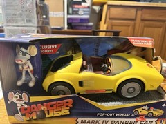 Danger Mouse Mark IV Danger Car w/ Exclusive Figure Jazwares Boxed Rare 2010