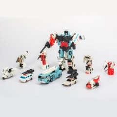 Transformers G1 Protectobots Super Warrior Defensor Toy Action Figure Reissue