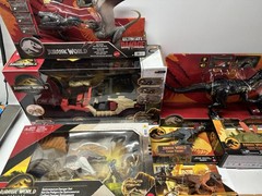 Jurassic World Lot 7 Indoraptor Spinosaurus Mutadon Kentrosaurus RC Jeep NEW