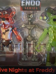 IN HAND 🔥CLASSIC FOXY & RADIOACTIVE FOXY Five Nights At Freddy’s Endo-01 FNAF