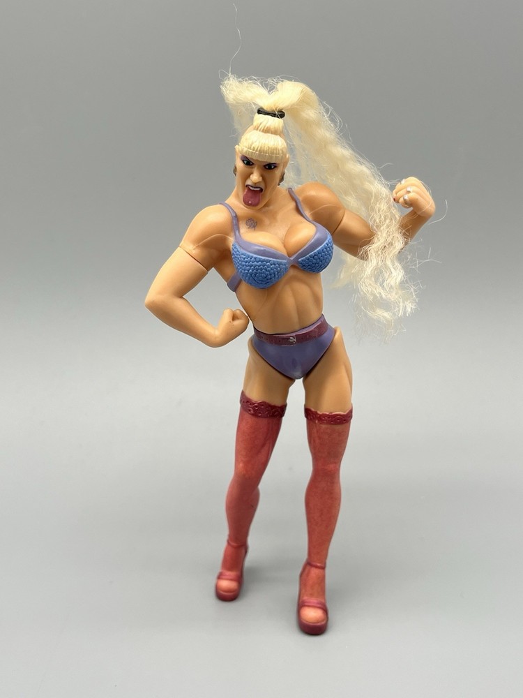 1998 Jakks Pacific WWE WWF Grudge Match Luna Vachon 6″ Action Figure Rare Diva