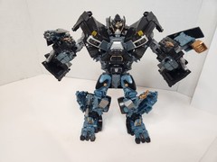 Transformers Dark of the Moon MechTech Ironhide DotM Autobot Transforming Truck