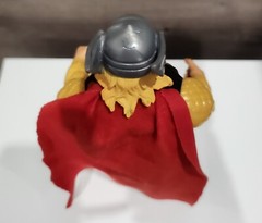 2013 Thor Hasboro Marvel Action Figure w/ Cape & Helmet Black & Gold 12” Tall