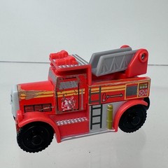 Thomas & Friends Wooden Railway Flynn Fire Truck Train Wood Engine Red