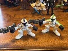 LOT OF 15 STAR WARS FIGURES – VARIOUS YEARS & SIZES – LUKE, SOLO, DARTH, R2
