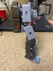 Transformers Legacy Fractured Friendship Gladiator Megatron Action Figure