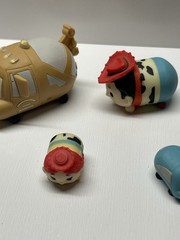 Lot 7 Disney Tsum Tsum Light McQueen/Tow Mater Medium + Minnie Mouse & Toy Story