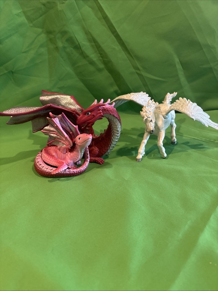 Safari LTD Love Dragons and Pegasus Lot of 3 Fantasy Figures Free Shipping