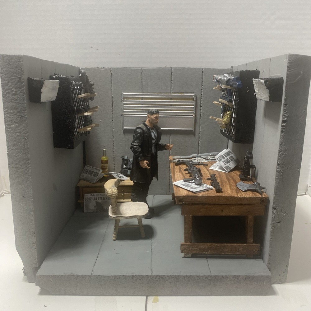 action figure diorama 1:12 Made From Styrofoam, Wooden And Plastic Parts