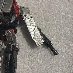 Transformers Generations Combiner Wars G1 Megatron Leader Class Tank