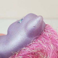 Hasbro My Little Pony G3 PETAL BLOSSOM 2003 Super Long Hair Pony