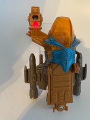 Titan A.E. E.V.A. Titan Suit and Cale with Pulsating Light Hasbro 2000 Complete