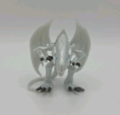 Yu-Gi-Oh! Kazuki Takahashi 1996 Mini Action Figure Blue Eyes White Dragon W/Card