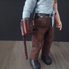 Living Dead Dolls Ash Evil Dead 2 Dead By Dawn horror figure Mezco