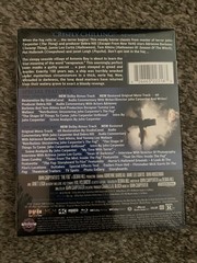 The Fog [Collector’s Edition]+ Steelbook+ NECA Figure + 7” Vinyl,2 posters, pins