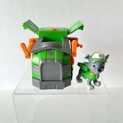 Paw Patrol Rocky Pup Figure and Transforming Recycle Truck with Pop Out Tools