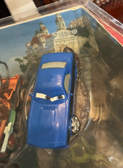 DISNEY PIXAR CARS 2 COMPLETE VEHICLE FIGURINE PLAYSET ORIGINAL BOX
