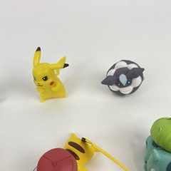 Pokemon Mixed Figures Pikachu Squirtle Bulbasaur Lot of 8 Loose
