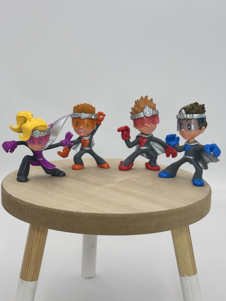 Ninja Kidz Kids TV Mini Mystery Ninja Ball Action Figures Lot 4