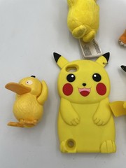 24pc Vintage Pokémon Figure Toy/Collectibles Lot – Unique PLUSH PIKACHU T4