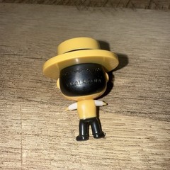 Vuala Sorpresa El Chavo Chaparron Bonaparte Phone Charm Hanger Mexico RETIRED