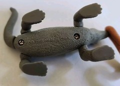 VTG 2001 Komodo Dragon Toy Figure w Cobra Snake In Mouth