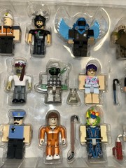 Roblox From the Vault Action Figure Collection Set 4 Unscratched