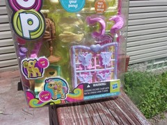 My Little Pony POP Fluttershy Cottage Decorator Kit – NEW