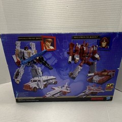 Takara Tomy Hasbro Transformers Street Fighter Optimus Prime vs Megatron Boxed …