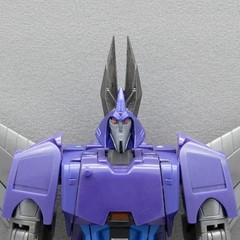 Head Upgrade Kit For AOTP Megatronus The Fallen / GS Cyclonus / Legacy Bulkhead