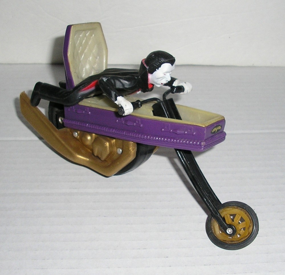 Vintage 1978 Ideal Scare Cycles Dragucycle Dracucycle w/ Dracula Figure RARE