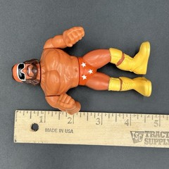 1990 Titan Sports Macho Man Randy Savage WWF Wrestling Figure Sunglasses 5in