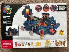 THE SUPER MARIO BROS MOVIE BOWSER’S ISLAND CASTLE PLAYSET w/ BOWSER MINI FIGURE