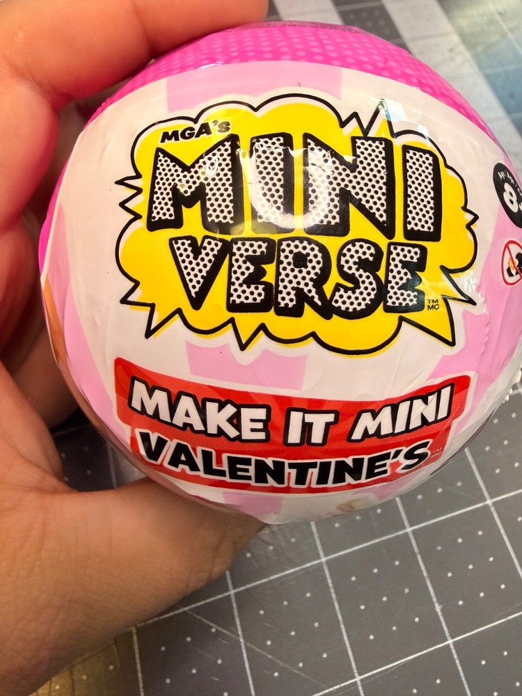 MGA’s Miniverse Make It Mini Valentine’s Day Series 3 HEARTBREAK SURPRISE Heart
