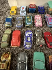 Disney Pixar Cars Die-cast Plastic Mixed Lot of 49 Lightening McQueen #2