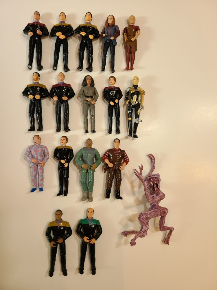 Playmates Star Trek Voyager Loose Action Figures lot