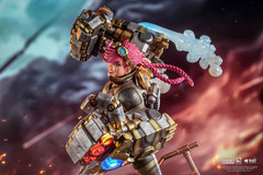 PureArts Studio Vi 1/6 Scale Figure PU Resin Led Model Statue H40CM