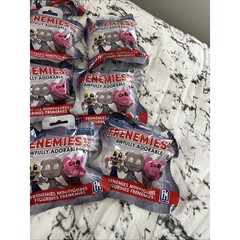 FRENEMIES Awfully Adorable Piggy Minifigures Series 1 – Lot of 14 Blind Bags