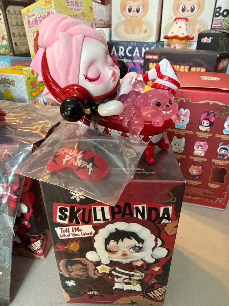 POP MART Skullpanda Tell Me What You Want Holiday Figure Confirmed