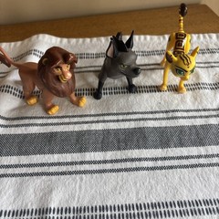 (3) Disney Lion King Lion Guard Cheetah, Janja & Simba