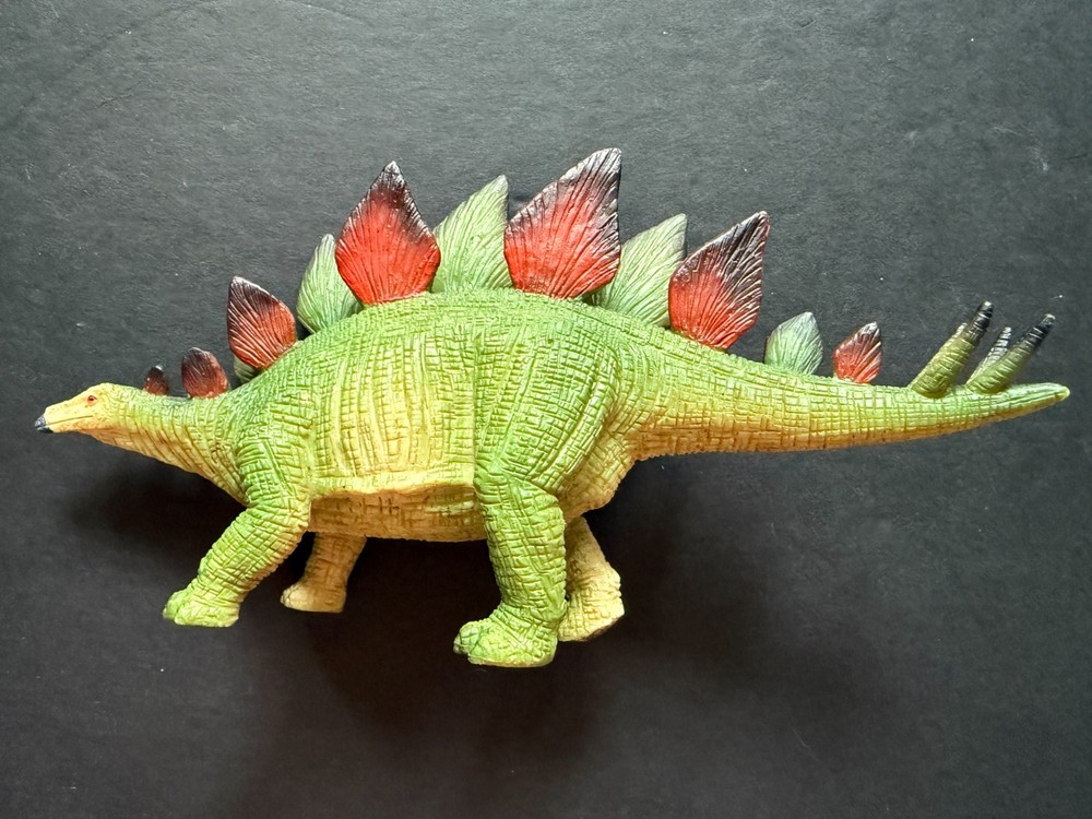 2014 MOJO Stegosaurus Prehistoric Dinosaur Model Toy Action Figure