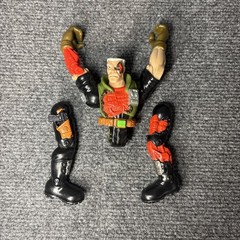 1998 HASBRO-SMALL SOLDIERS BATTLE DAMAGE CHIP HAZARD Full Body FIGURE