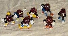 Set Of 7 Miniature Poseable California Raisins Figures 1988 Promotional