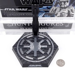 Hot Toys MMS734 STAR WARS 1/6 Commander Cody Chrome Figuer’s Base Stand Only