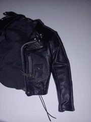 Hot Toys Terminator 2 T-800 Dx10 Leather Jacket 1/6 (Missing Waist Strap)