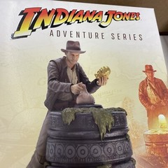 Indiana Jones Adventure Series (Temple Escape) Disney 6” Action Figure F6057