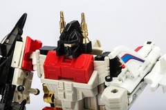 TRANSFORM G1 Reissue Superion Boxed Brand New Free Shipping