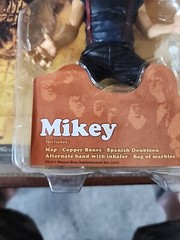 The Goonies Sloth Mezco Toys 2007! – ( RARE ERROR )- RARE ERROR – LOOK Misprint