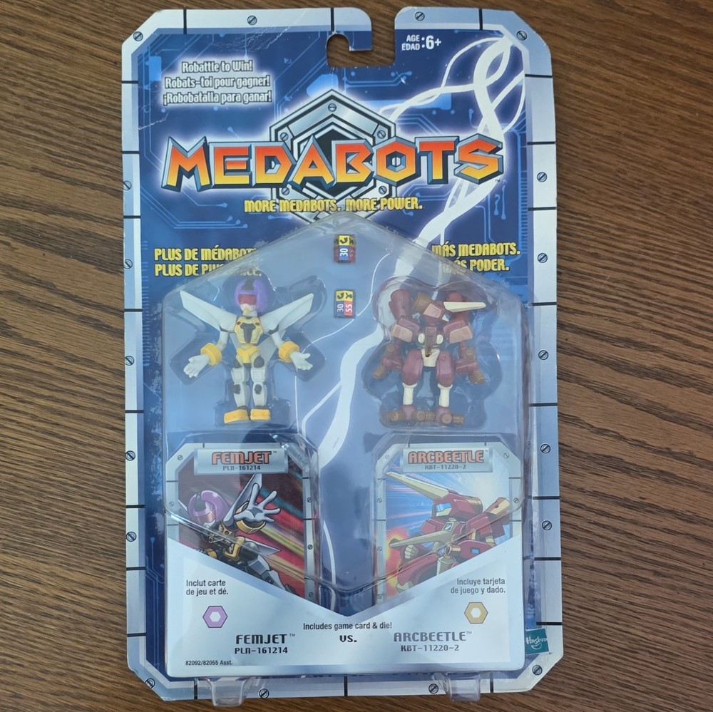 Hasbro Medabots Femjet & Arcbeetle Action Figure Set w/ Trading Card